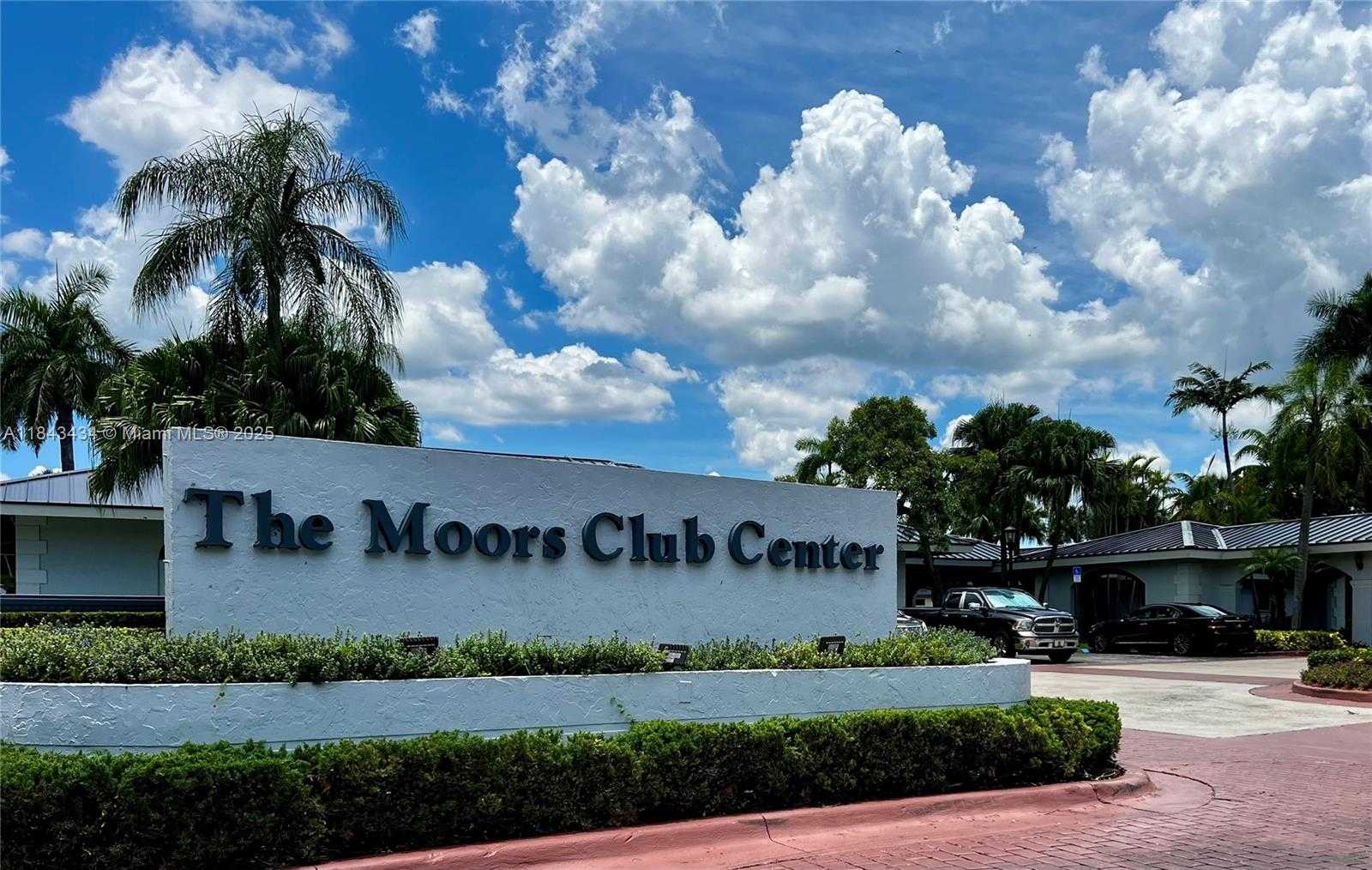 Small Image of 6243 NORTH WEST 171ST ST, Hialeah Number 31