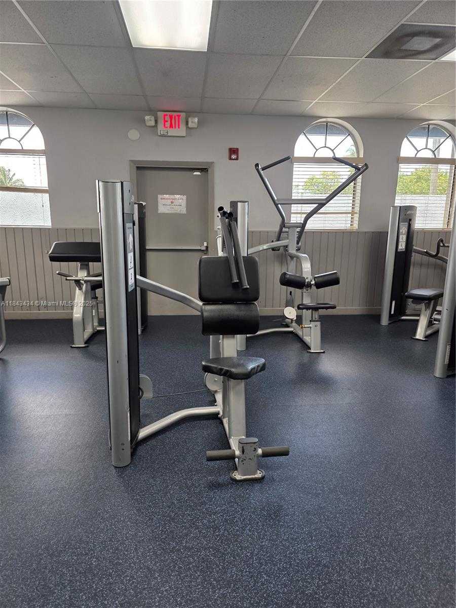 Small Image of 6243 NORTH WEST 171ST ST, Hialeah Number 40