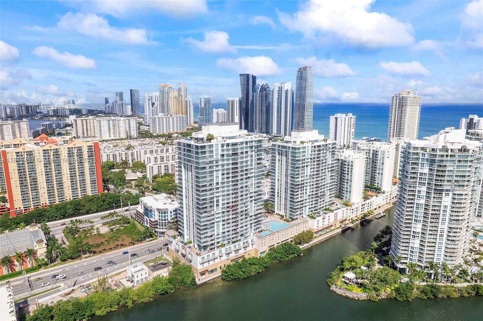 Small Image of 330 SUNNY ISLES BLVD #5-LPH03, Sunny Isles Beach Number 10