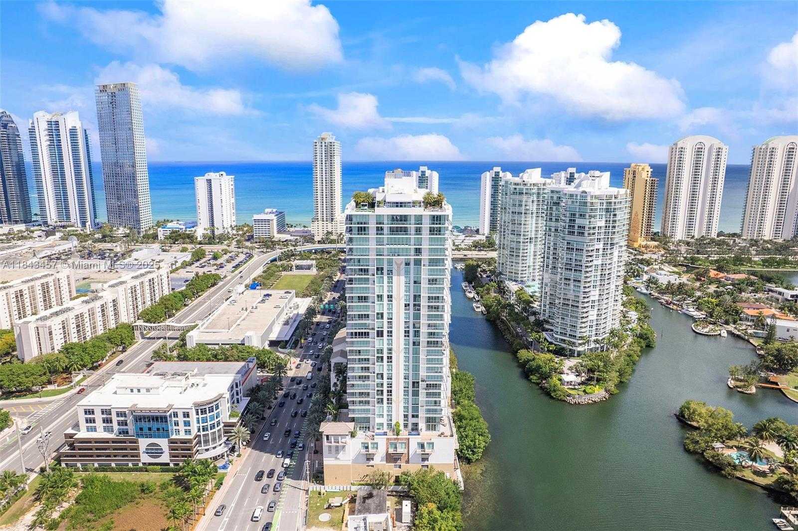 Small Image of 330 SUNNY ISLES BLVD #5-LPH03, Sunny Isles Beach Number 11