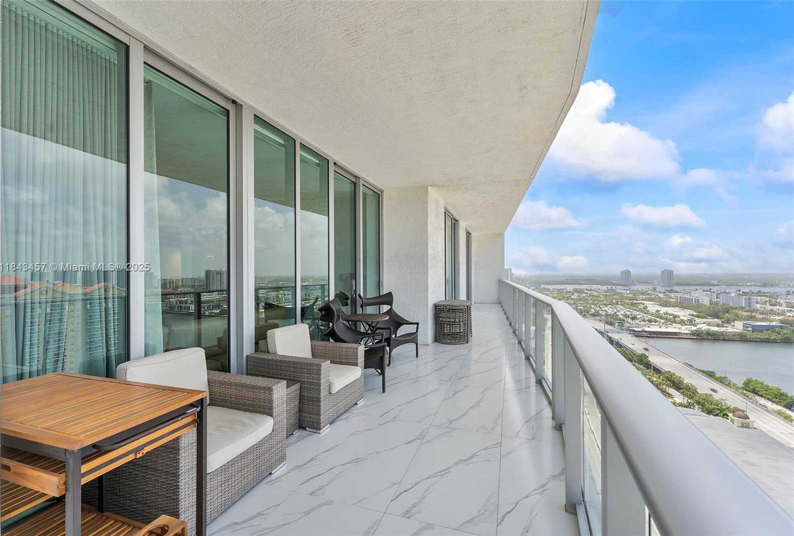 Small Image of 330 SUNNY ISLES BLVD #5-LPH03, Sunny Isles Beach Number 12