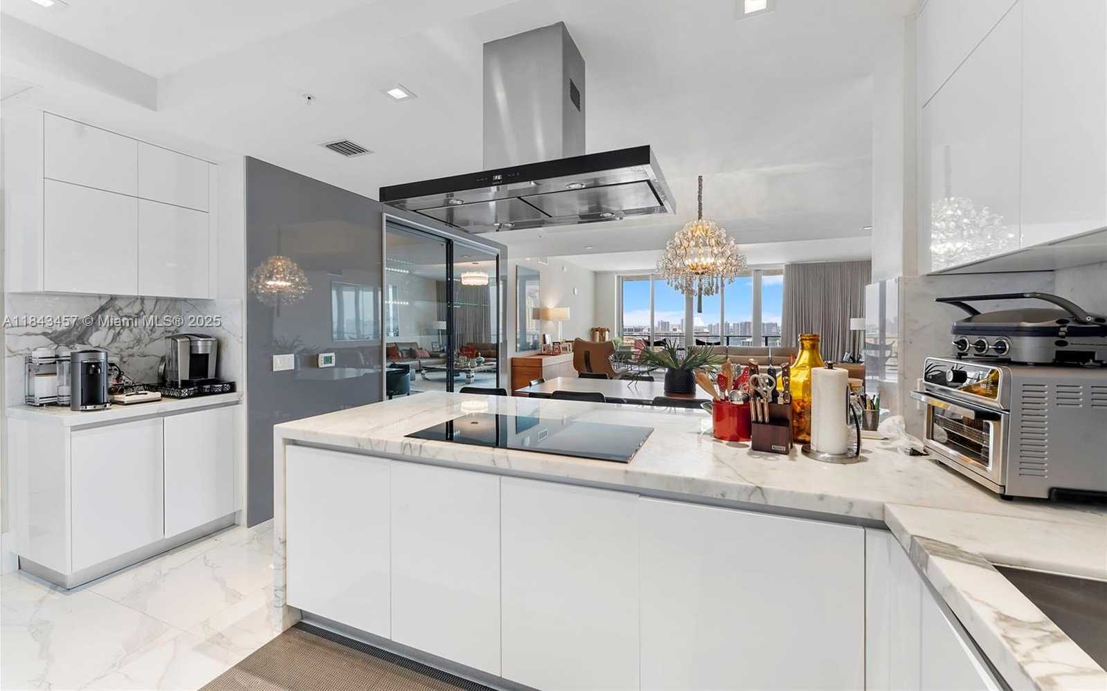 Small Image of 330 SUNNY ISLES BLVD #5-LPH03, Sunny Isles Beach Number 17