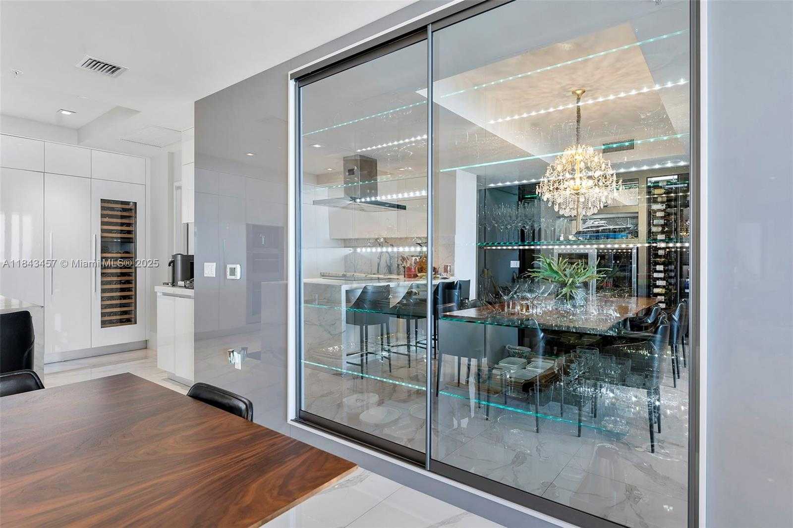 Small Image of 330 SUNNY ISLES BLVD #5-LPH03, Sunny Isles Beach Number 21