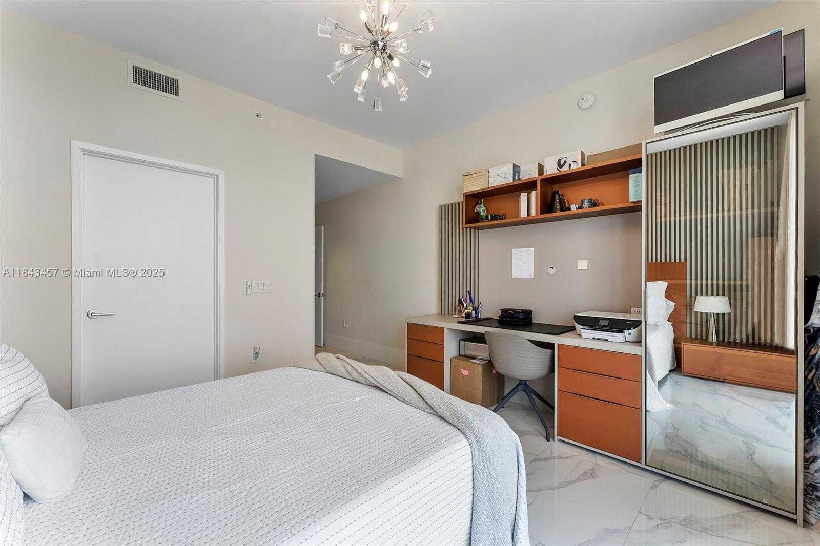 Small Image of 330 SUNNY ISLES BLVD #5-LPH03, Sunny Isles Beach Number 35