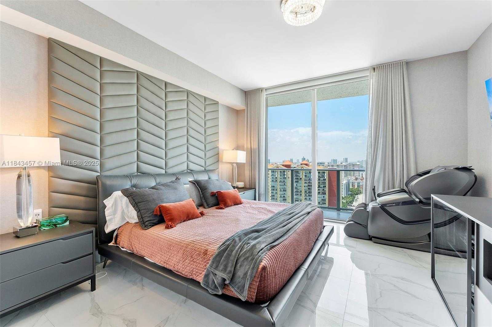 Small Image of 330 SUNNY ISLES BLVD #5-LPH03, Sunny Isles Beach Number 39