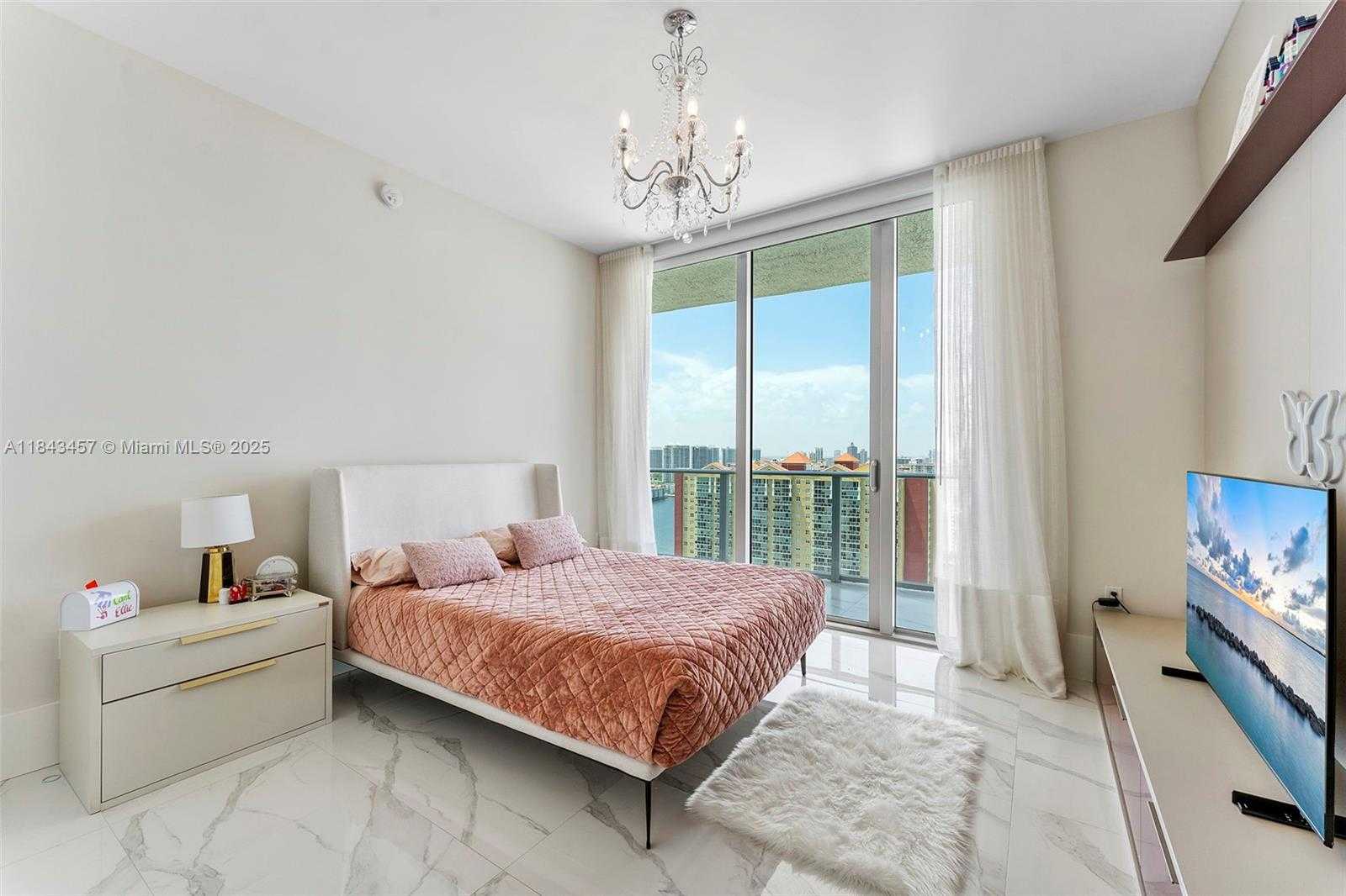 Small Image of 330 SUNNY ISLES BLVD #5-LPH03, Sunny Isles Beach Number 43
