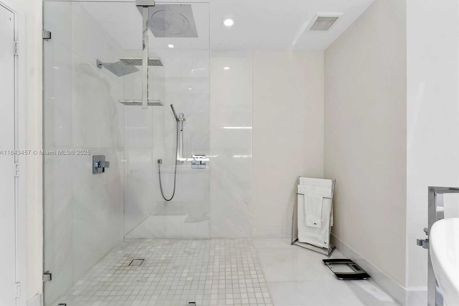 Small Image of 330 SUNNY ISLES BLVD #5-LPH03, Sunny Isles Beach Number 48