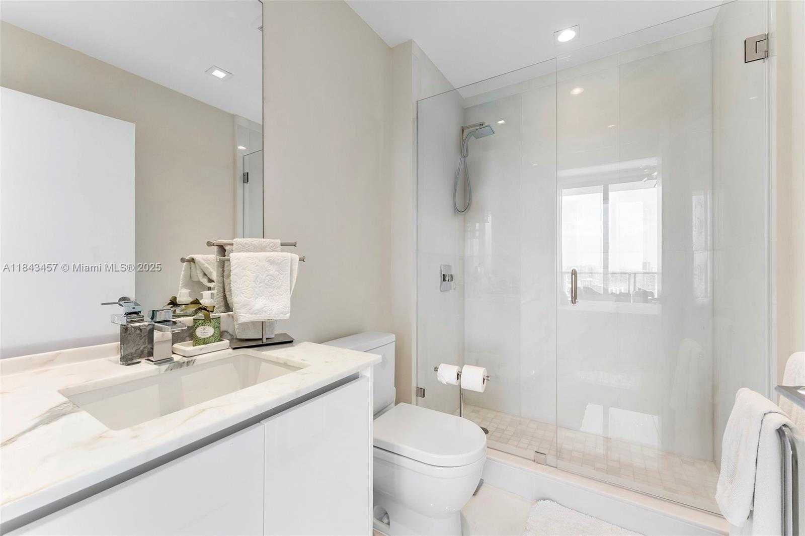 Small Image of 330 SUNNY ISLES BLVD #5-LPH03, Sunny Isles Beach Number 50