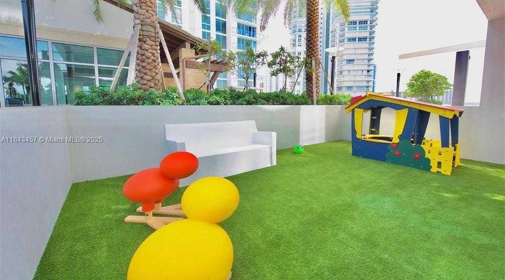 Small Image of 330 SUNNY ISLES BLVD #5-LPH03, Sunny Isles Beach Number 75