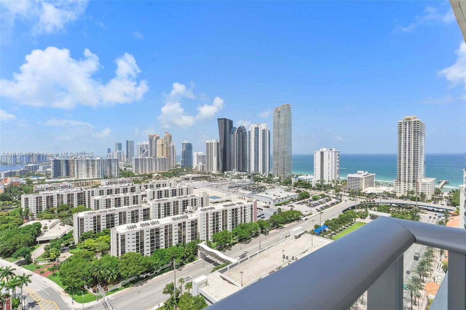 Small Image of 330 SUNNY ISLES BLVD #5-LPH03, Sunny Isles Beach Number 8