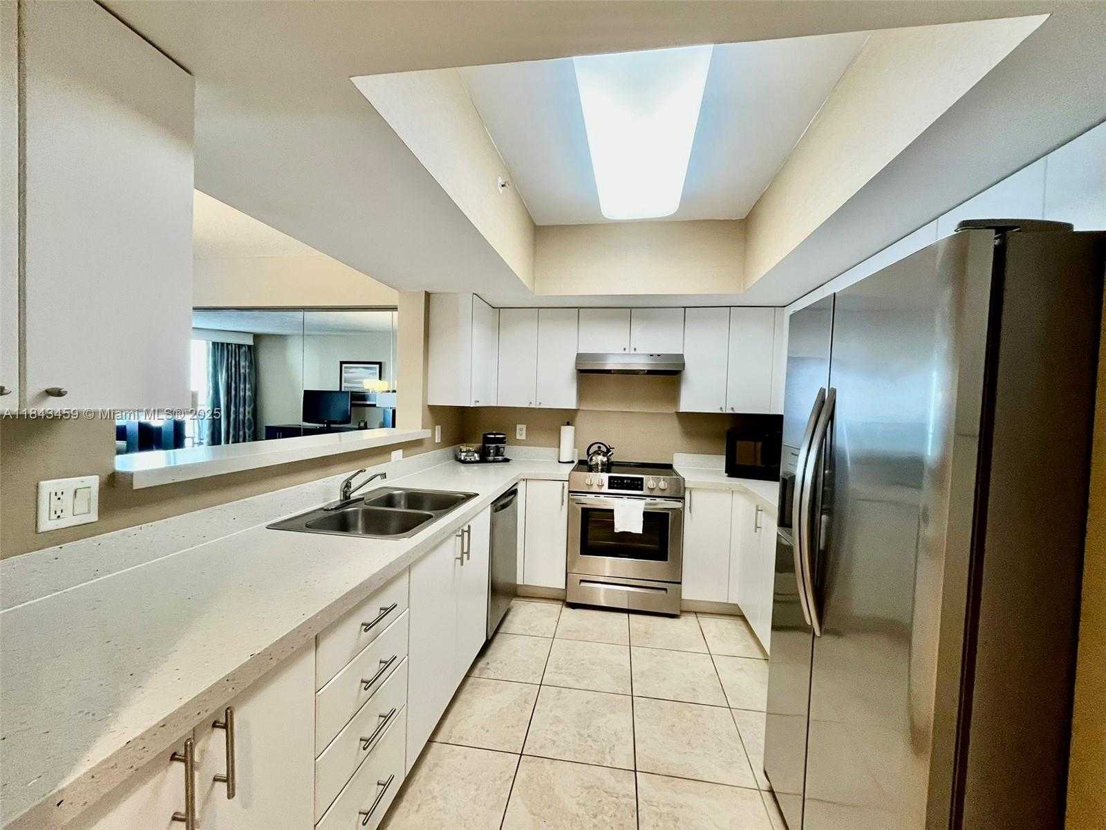 Small Image of 17375 COLLINS AVE #805, Sunny Isles Beach Number 12
