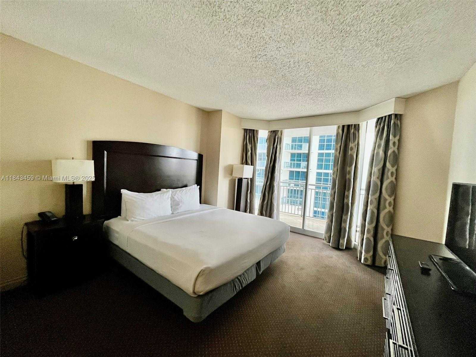 Small Image of 17375 COLLINS AVE #805, Sunny Isles Beach Number 21