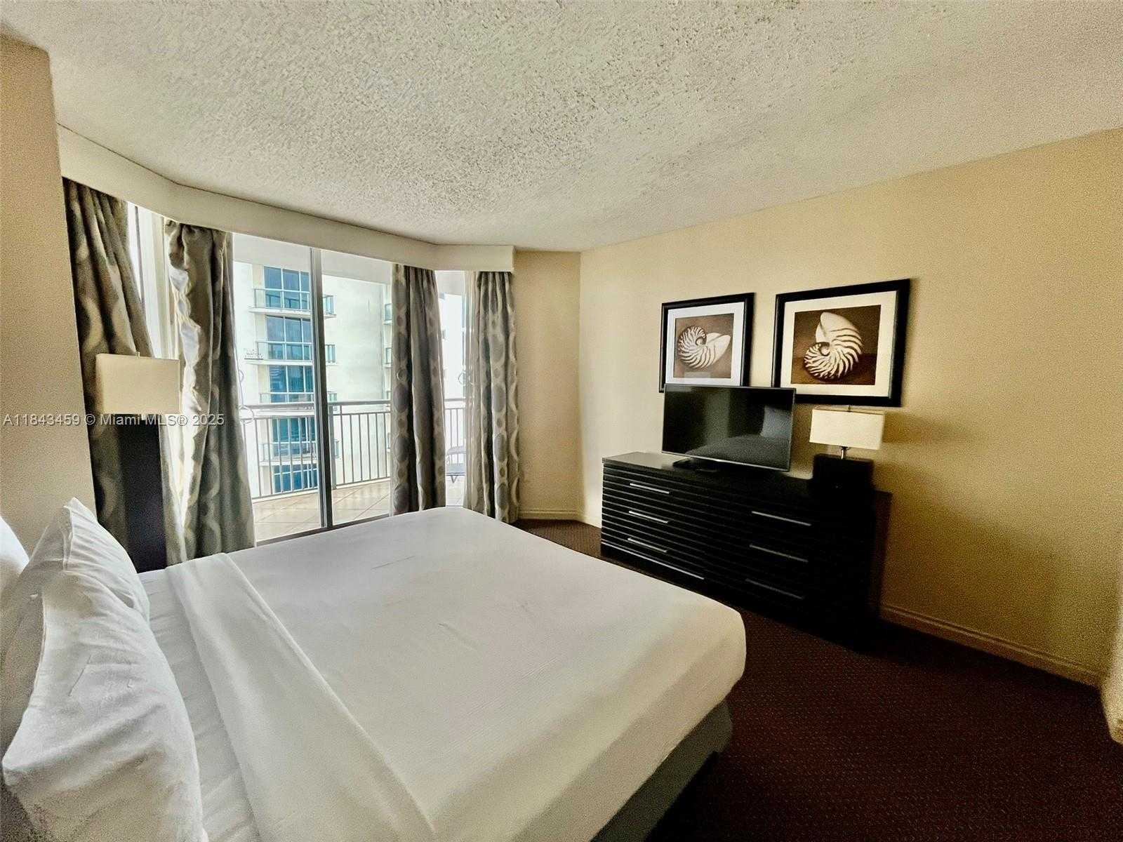 Small Image of 17375 COLLINS AVE #805, Sunny Isles Beach Number 22