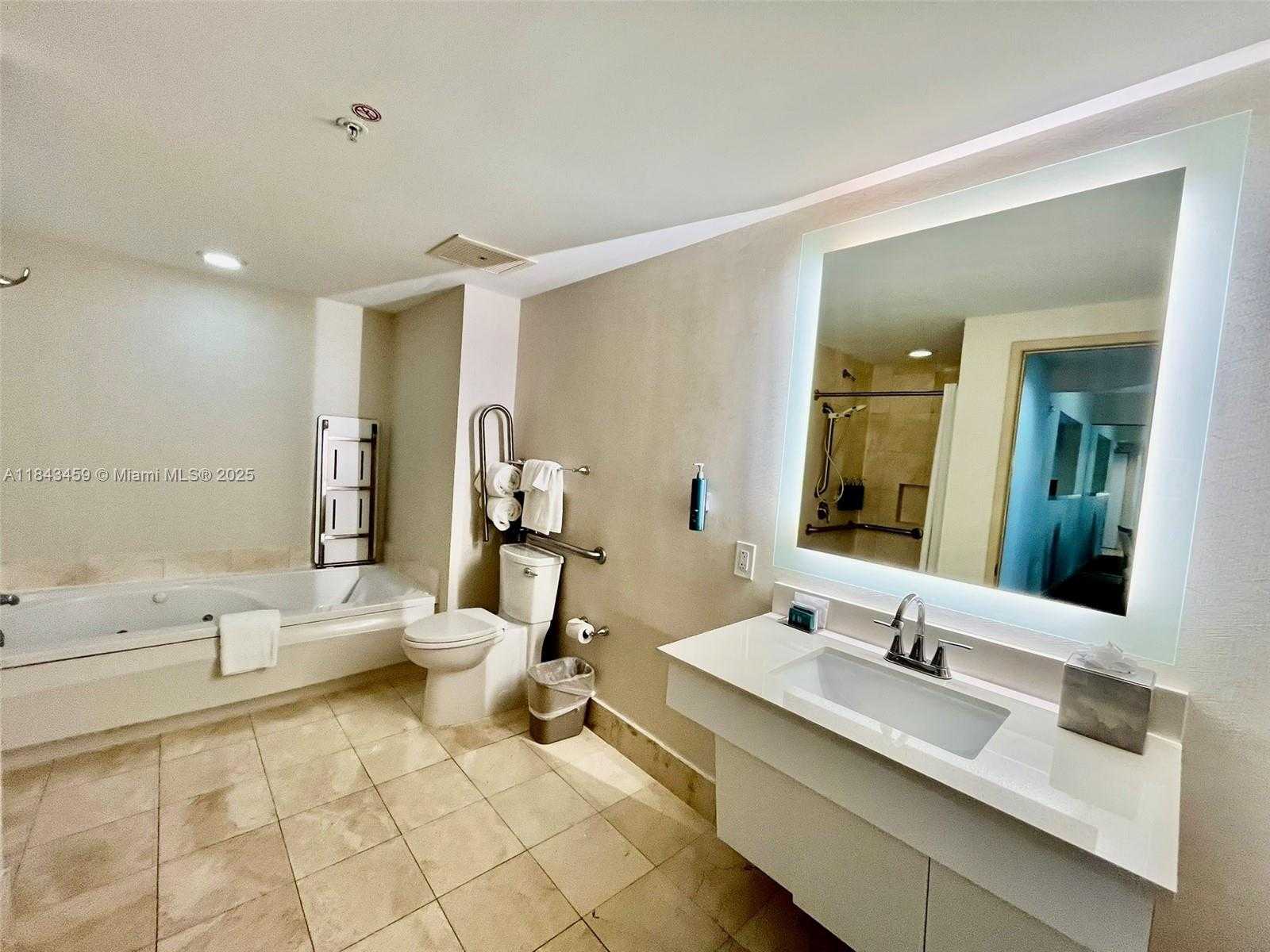 Small Image of 17375 COLLINS AVE #805, Sunny Isles Beach Number 26