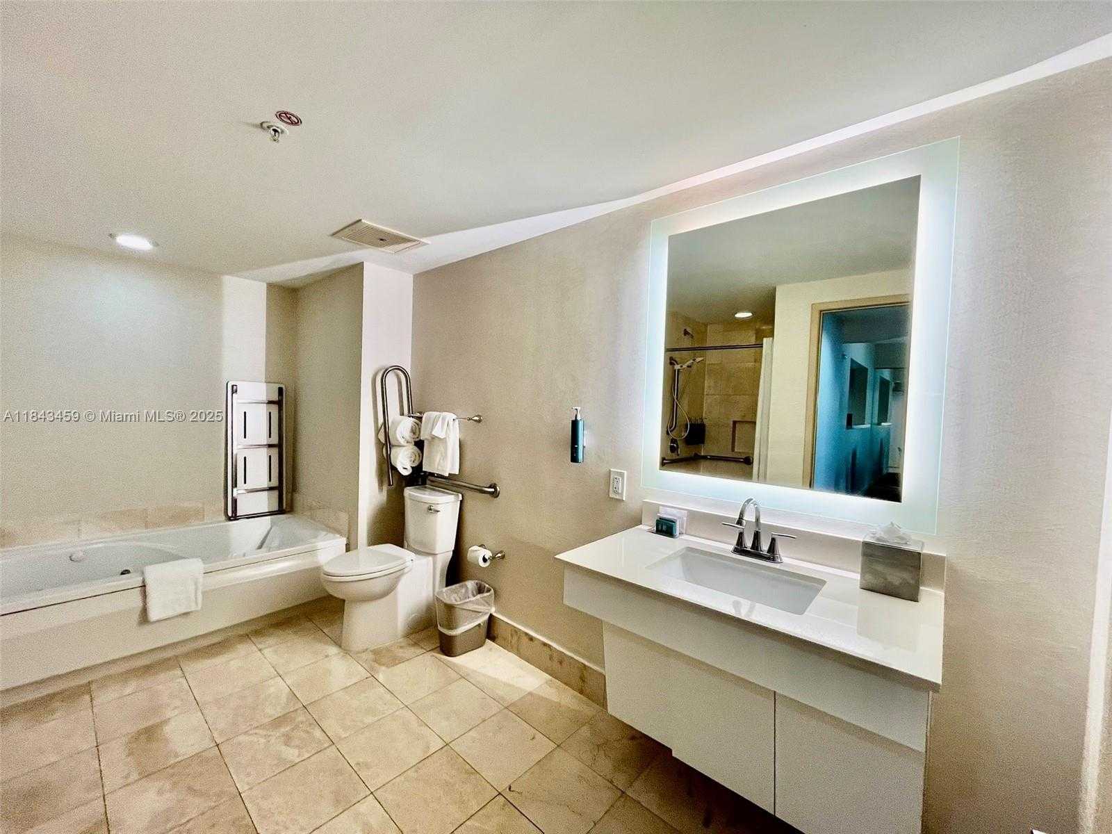 Small Image of 17375 COLLINS AVE #805, Sunny Isles Beach Number 27