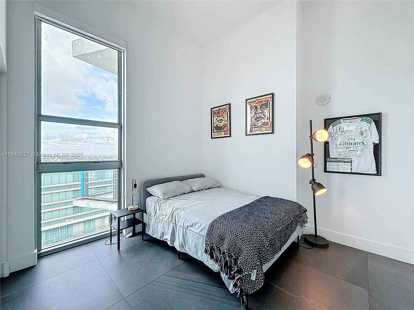 Small Image of 1100 SOUTH MIAMI AVE #4204, Miami Number 21