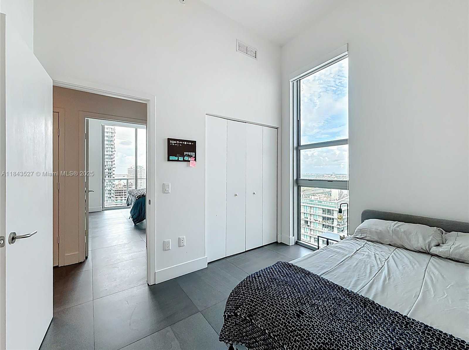Small Image of 1100 SOUTH MIAMI AVE #4204, Miami Number 23