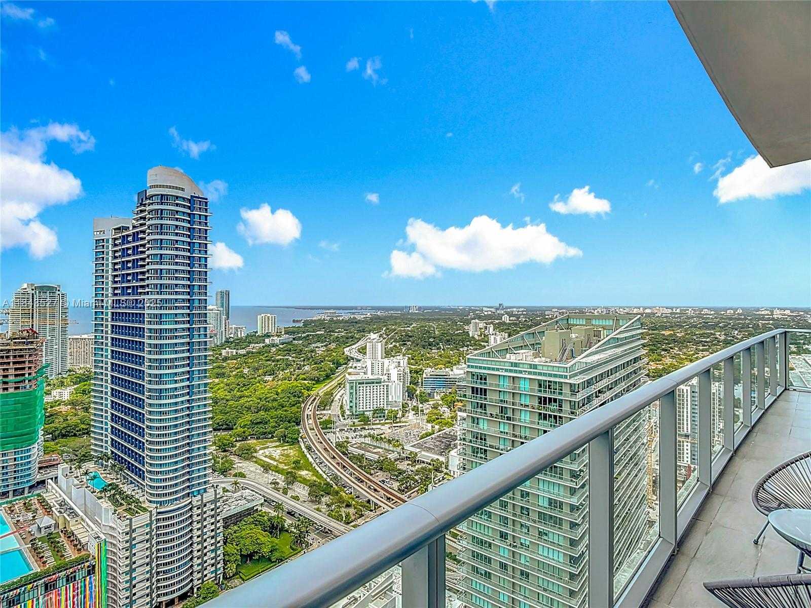 Small Image of 1100 SOUTH MIAMI AVE #4204, Miami Number 28
