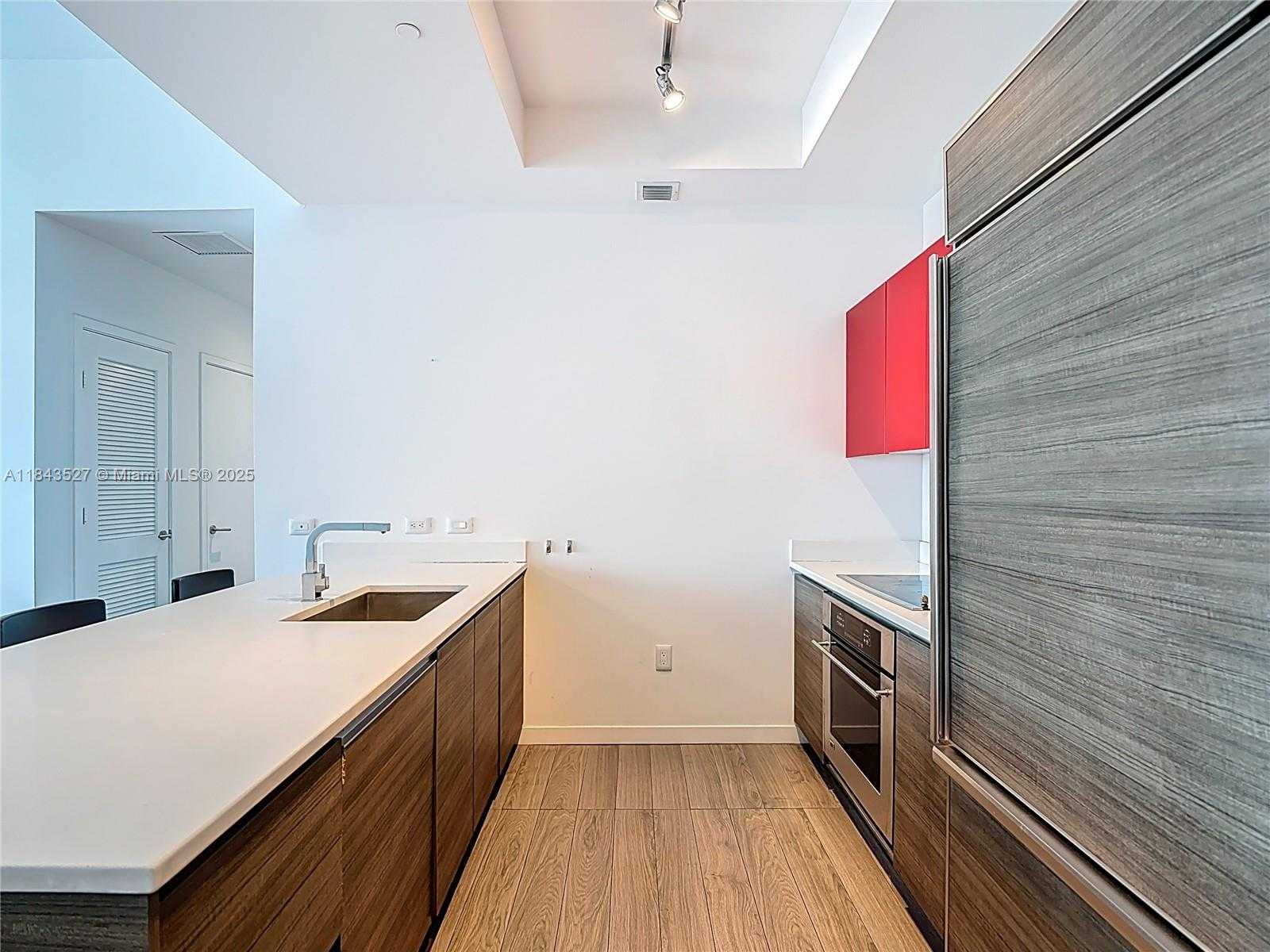 Small Image of 1100 SOUTH MIAMI AVE #4204, Miami Number 3
