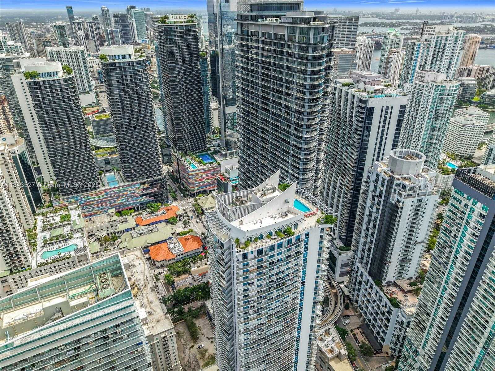 Small Image of 1100 SOUTH MIAMI AVE #4204, Miami Number 51