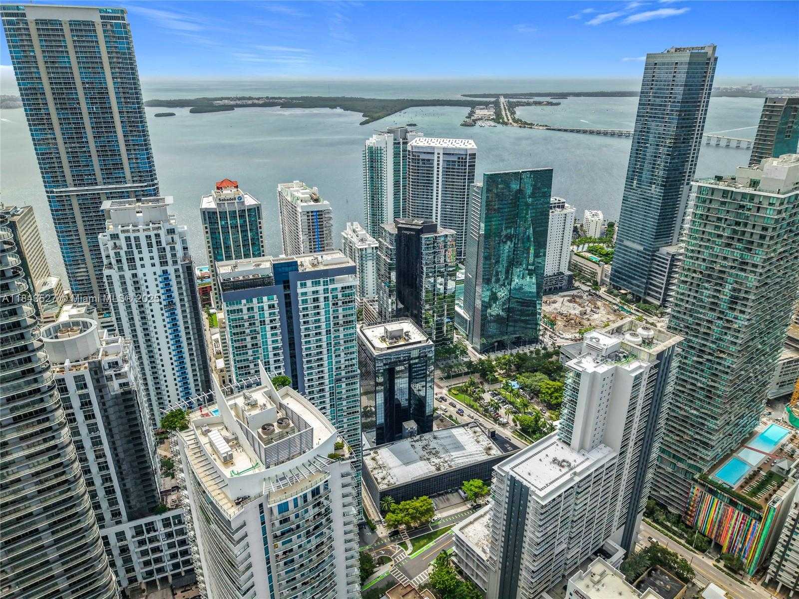 Small Image of 1100 SOUTH MIAMI AVE #4204, Miami Number 54