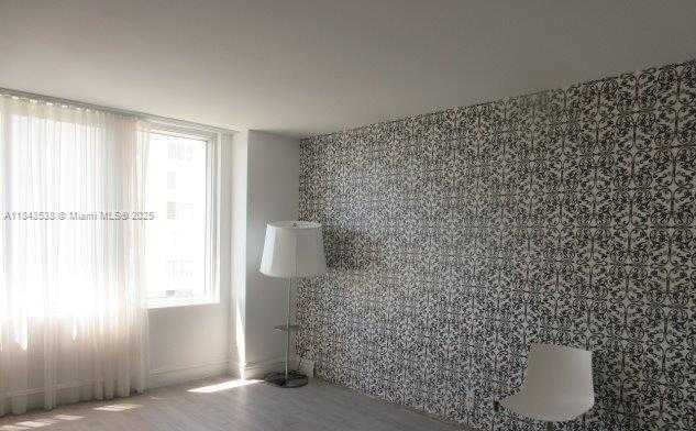 Small Image of 1100 WEST AVE #703, Miami Beach Number 6