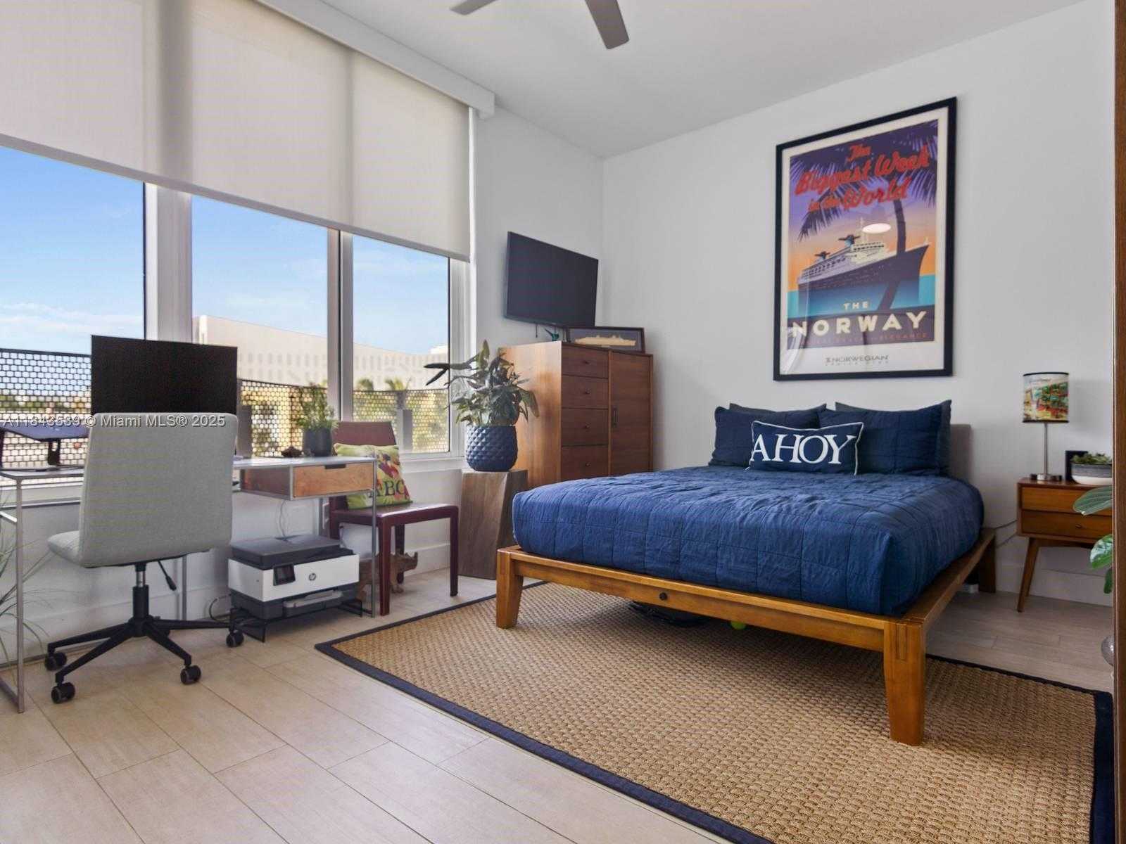 Small Image of 2100 PARK AVE #302, Miami Beach Number 21