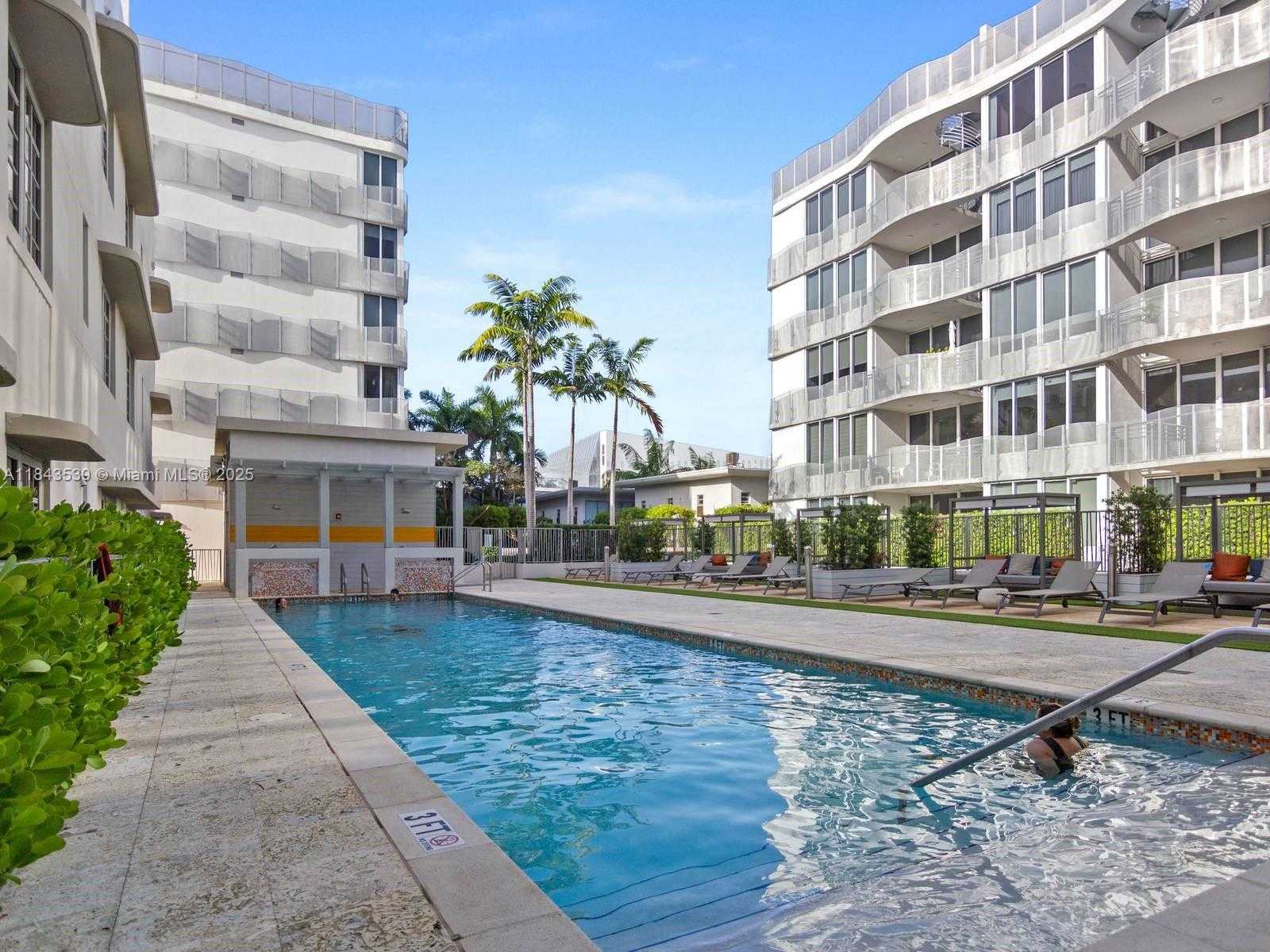 Small Image of 2100 PARK AVE #302, Miami Beach Number 29