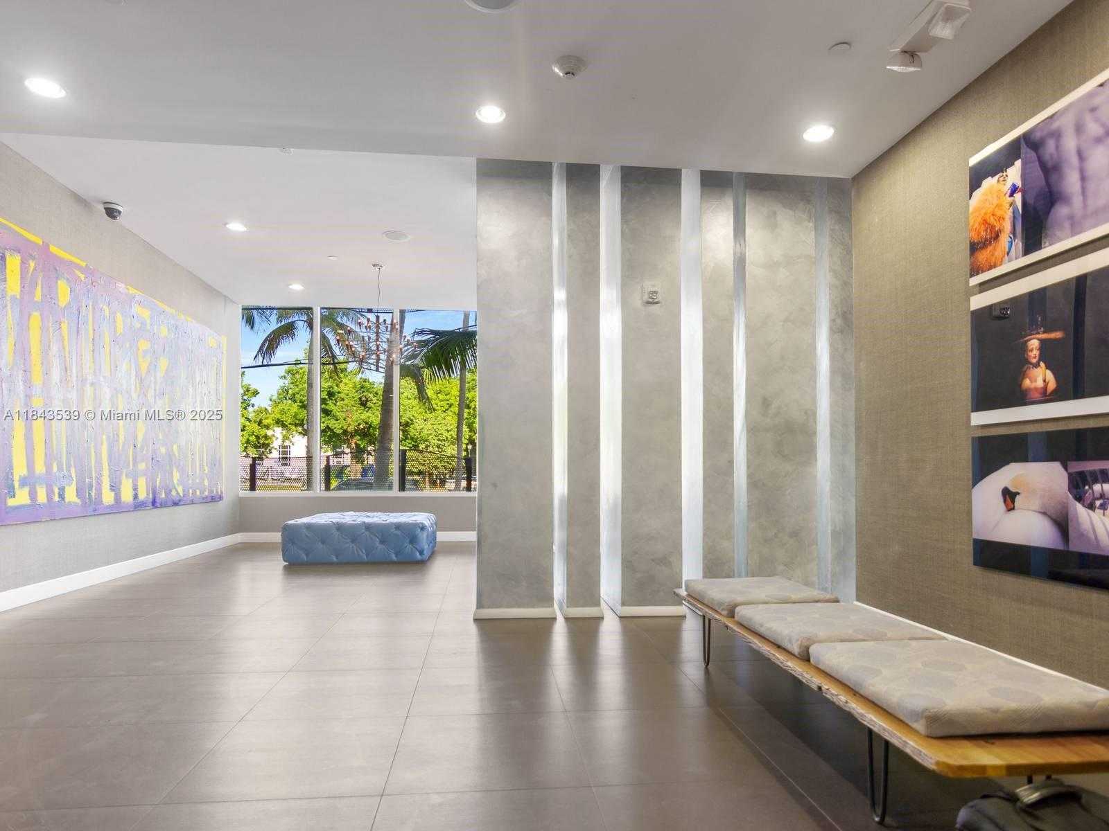 Small Image of 2100 PARK AVE #302, Miami Beach Number 39