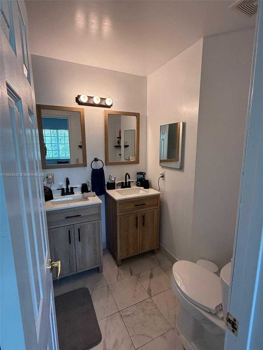 Small Image of 8964 NORTH WEST 38TH DR #7, Coral Springs Number 5