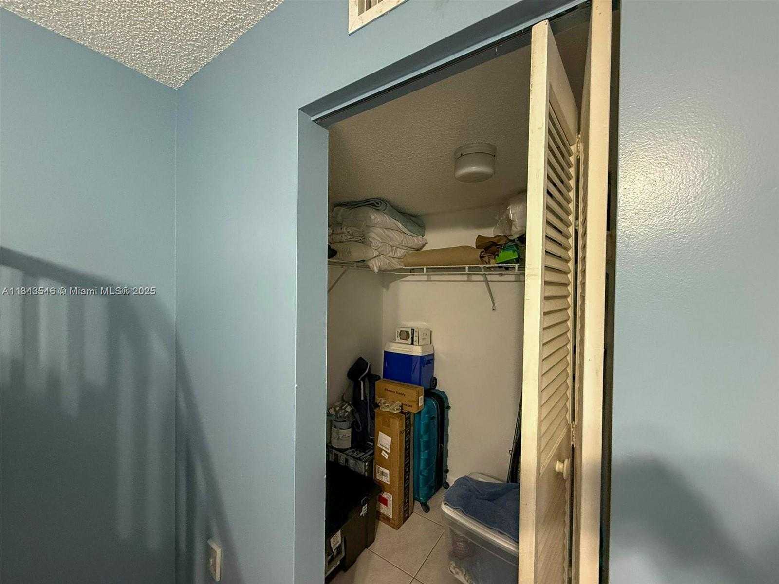 Small Image of 17801 NORTH BAY RD #302, Sunny Isles Beach Number 16