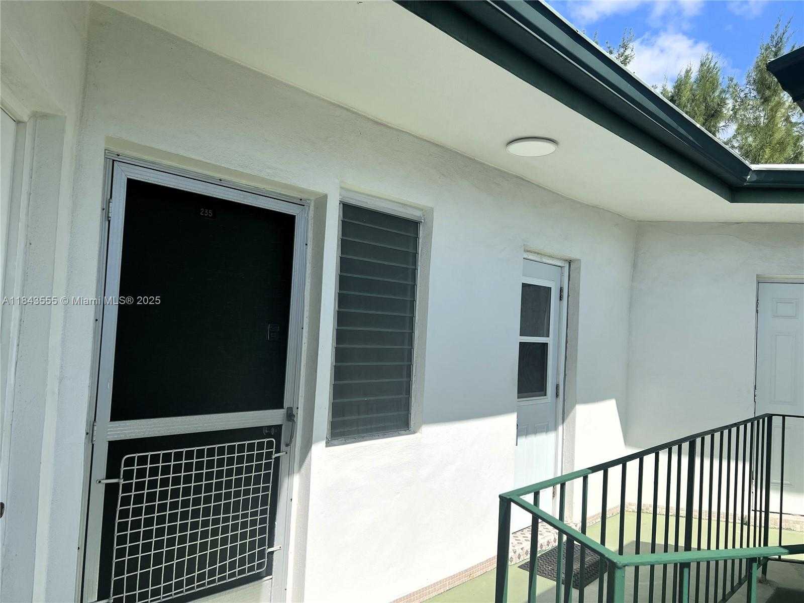 Small Image of 18760 NORTH EAST 18TH AVE #235, Miami Number 9