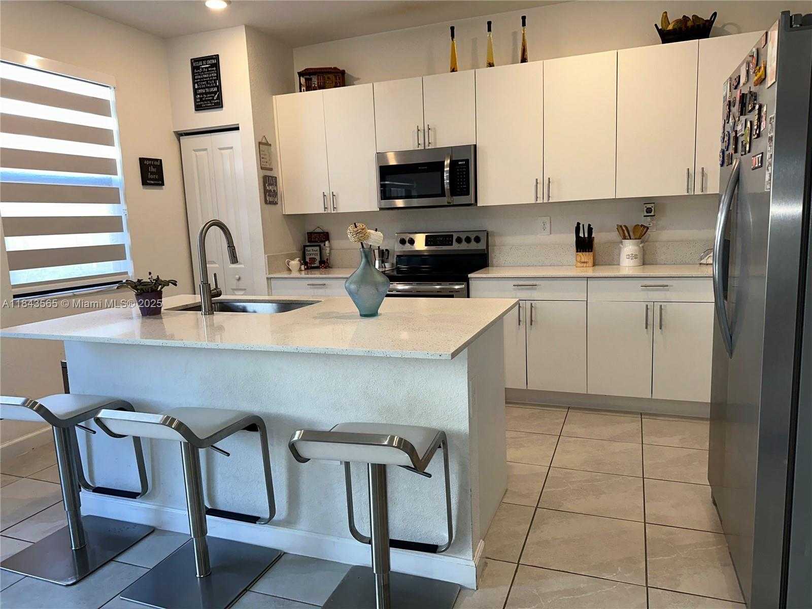 Small Image of 24702 SOUTH WEST 119TH CT, Homestead Number 2