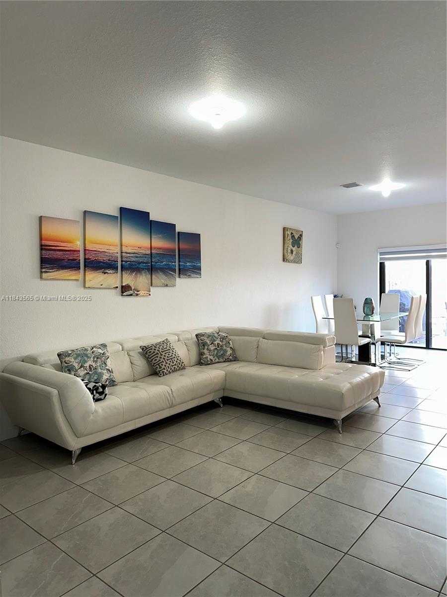 Small Image of 24702 SOUTH WEST 119TH CT, Homestead Number 6