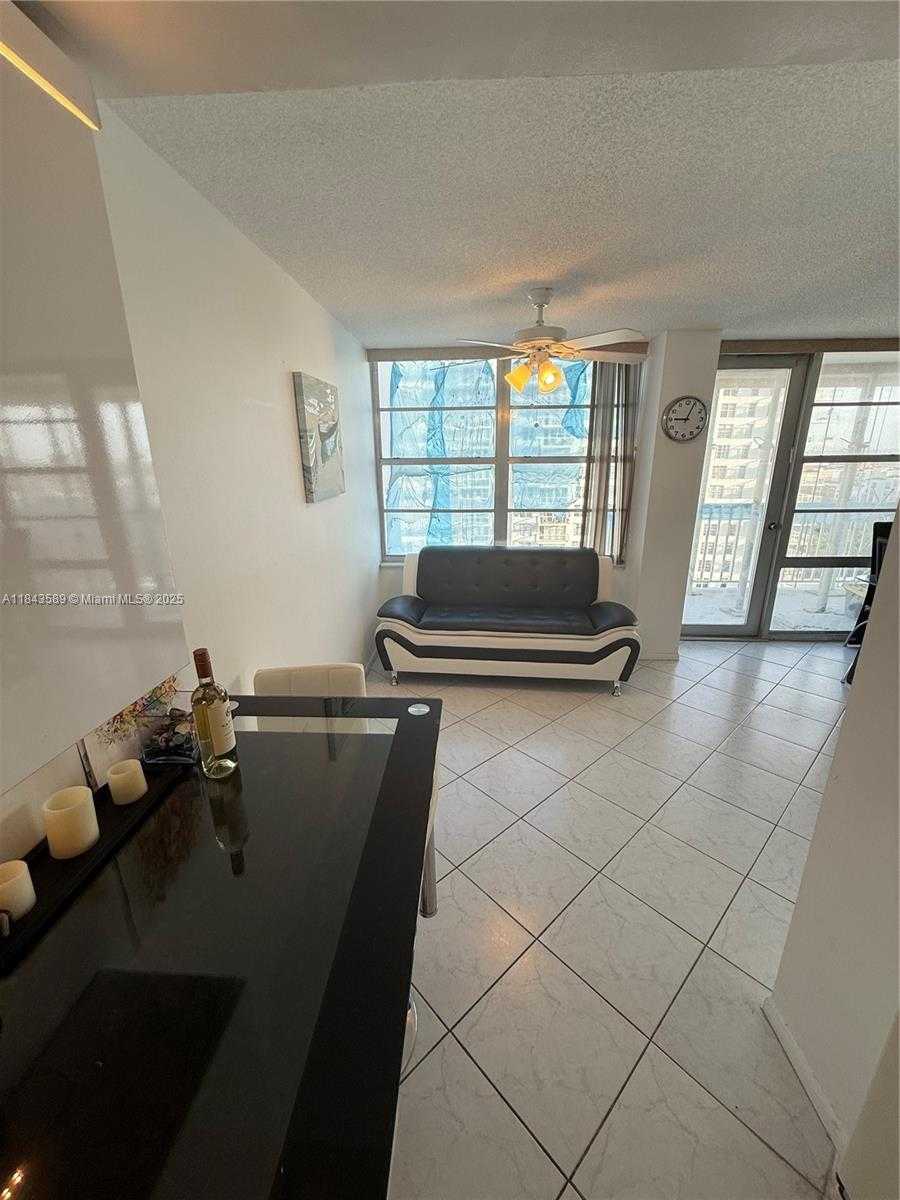 Small Image of 231 174TH ST #1611, Sunny Isles Beach Number 11