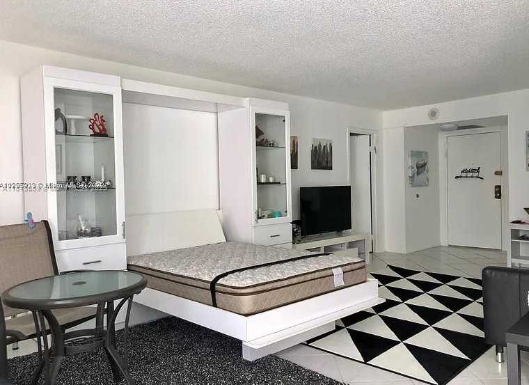 Small Image of 231 174TH ST #1611, Sunny Isles Beach Number 12