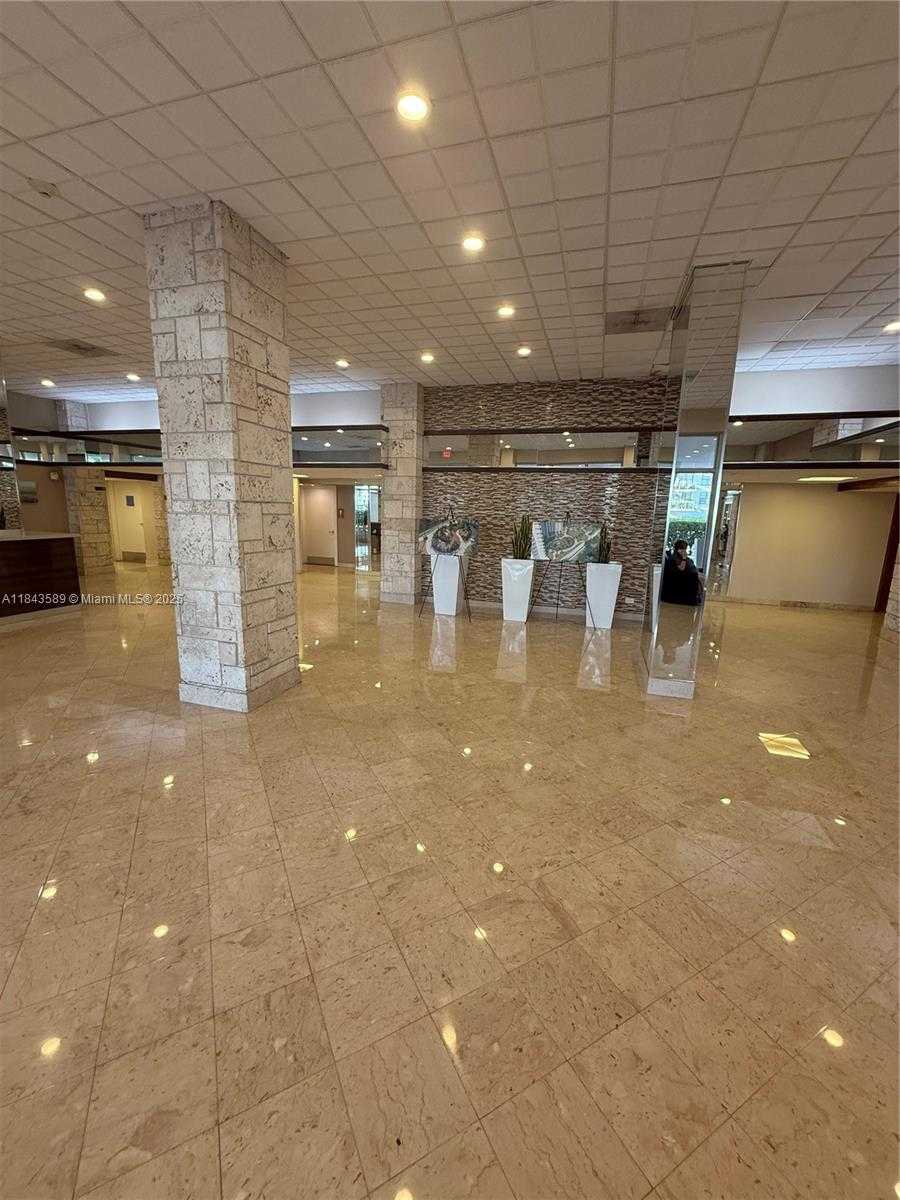 Small Image of 231 174TH ST #1611, Sunny Isles Beach Number 7
