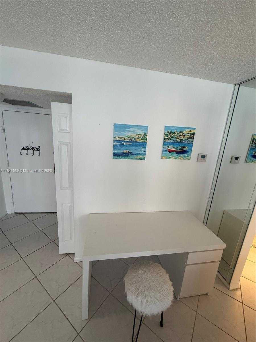 Small Image of 231 174TH ST #1611, Sunny Isles Beach Number 9