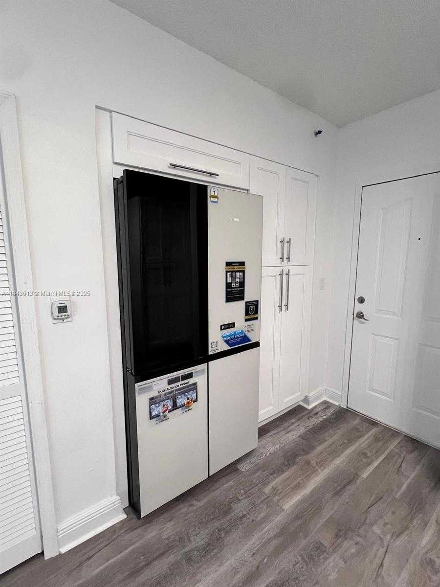 Small Image of 5091 NORTH WEST 7TH ST #109, Miami Number 13