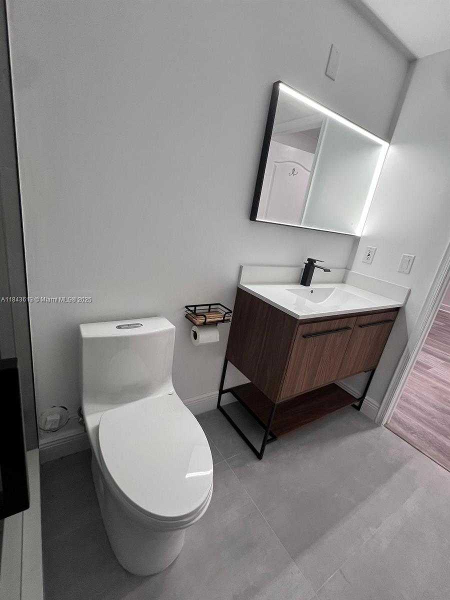 Small Image of 5091 NORTH WEST 7TH ST #109, Miami Number 23
