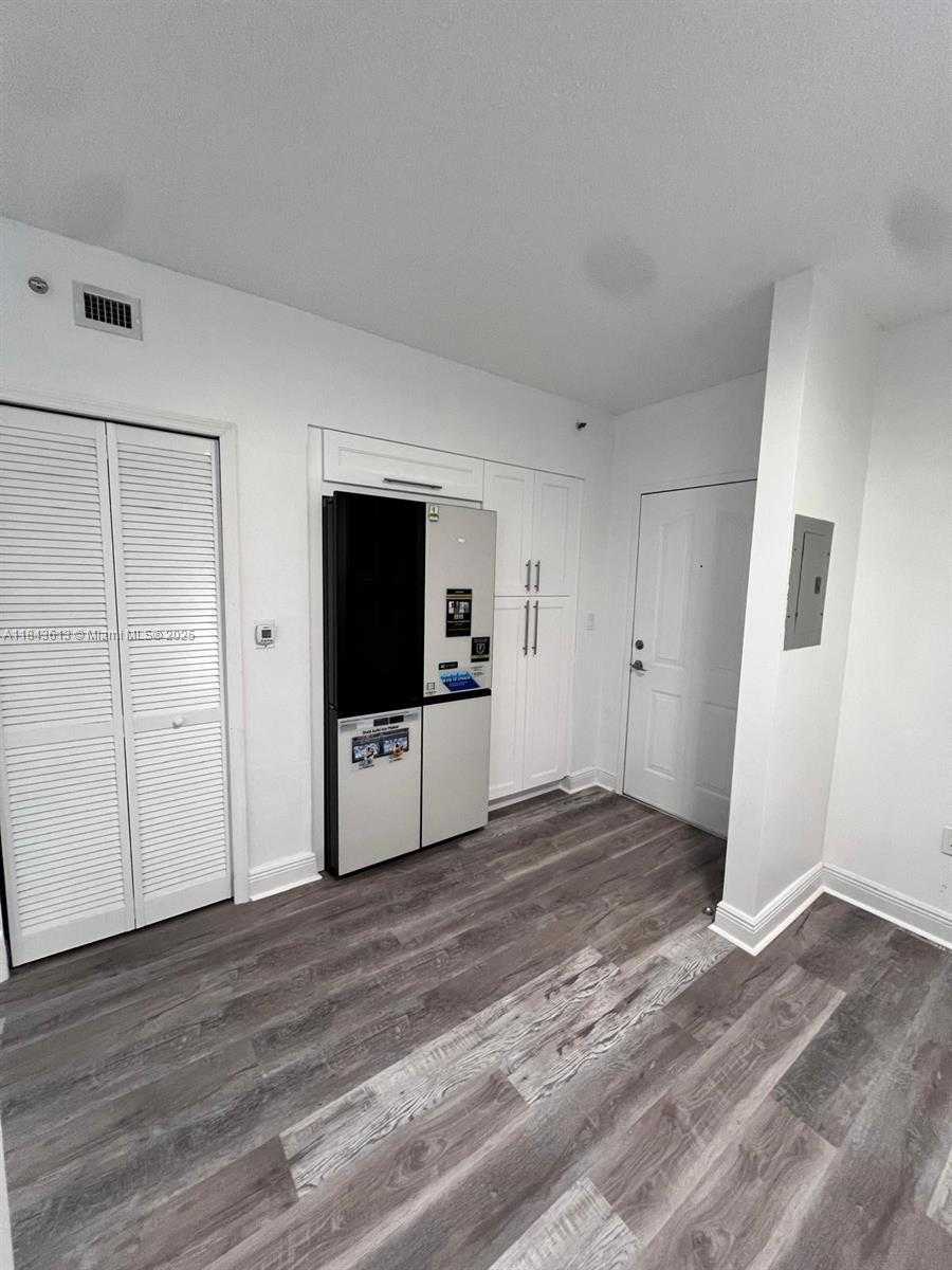 Small Image of 5091 NORTH WEST 7TH ST #109, Miami Number 24