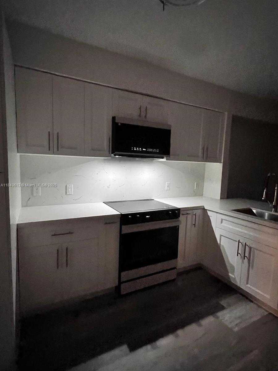 Small Image of 5091 NORTH WEST 7TH ST #109, Miami Number 29