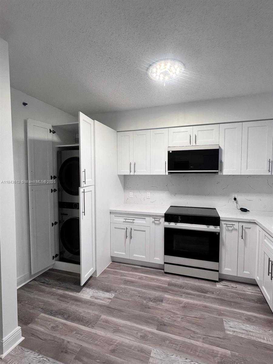 Small Image of 5091 NORTH WEST 7TH ST #109, Miami Number 4