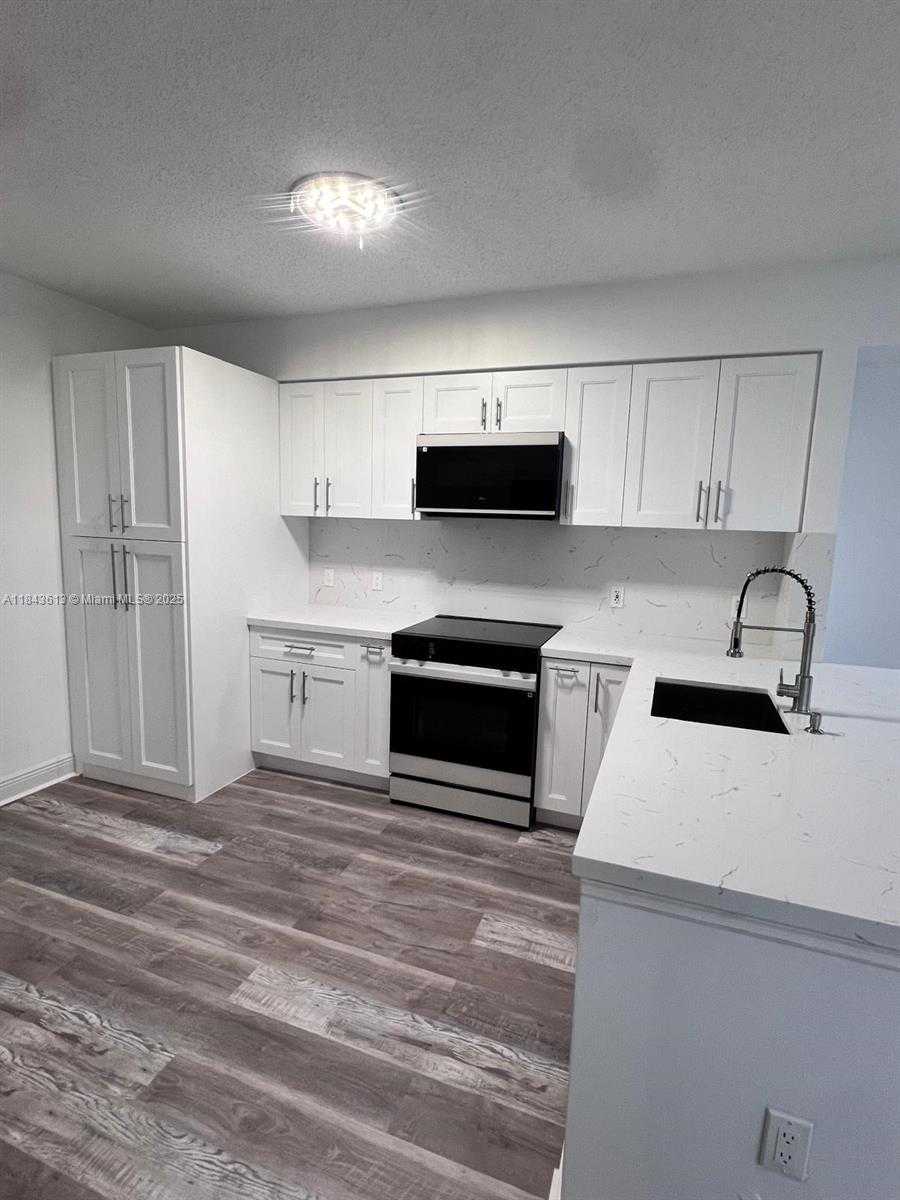 Small Image of 5091 NORTH WEST 7TH ST #109, Miami Number 7