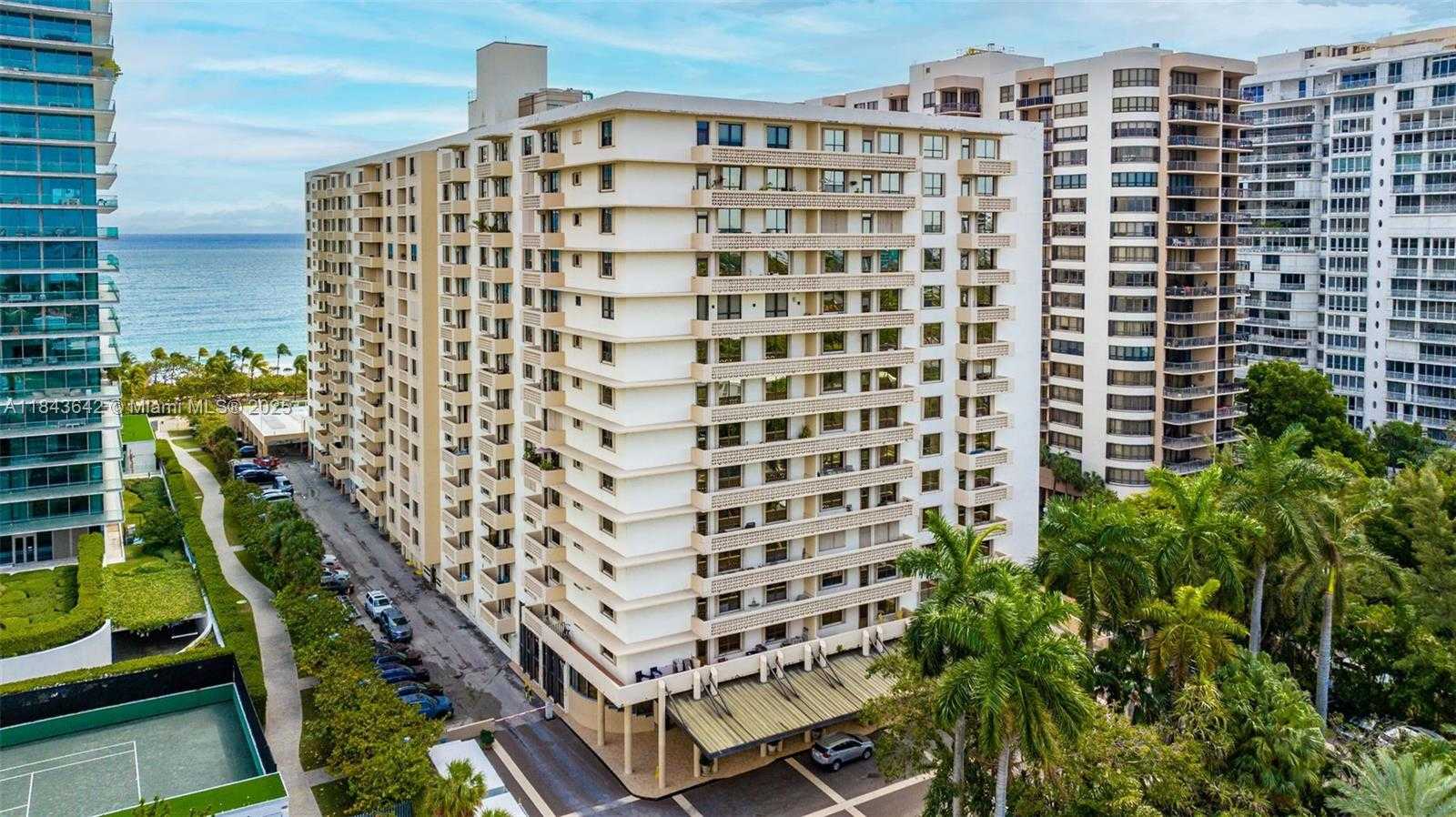 Small Image of 10185 COLLINS AVE #1211, Bal Harbour Number 31