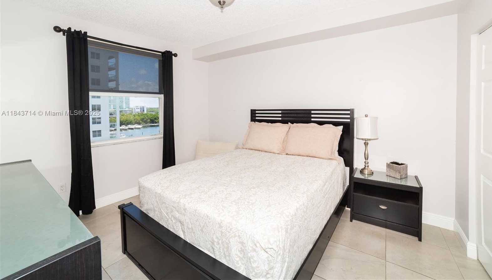 Small Image of 17100 NORTH BAY RD #1802, Sunny Isles Beach Number 17