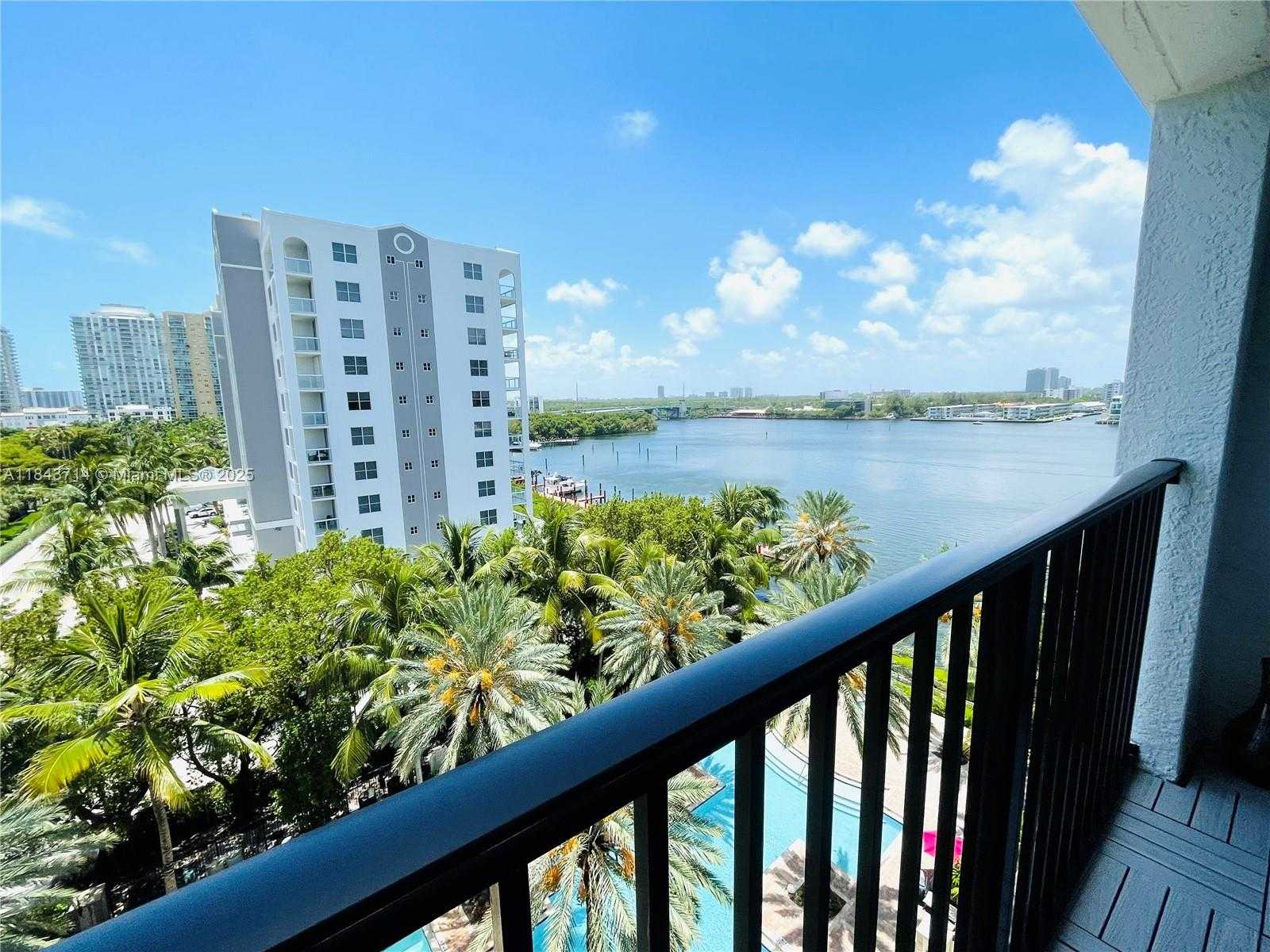 Small Image of 17100 NORTH BAY RD #1802, Sunny Isles Beach Number 37