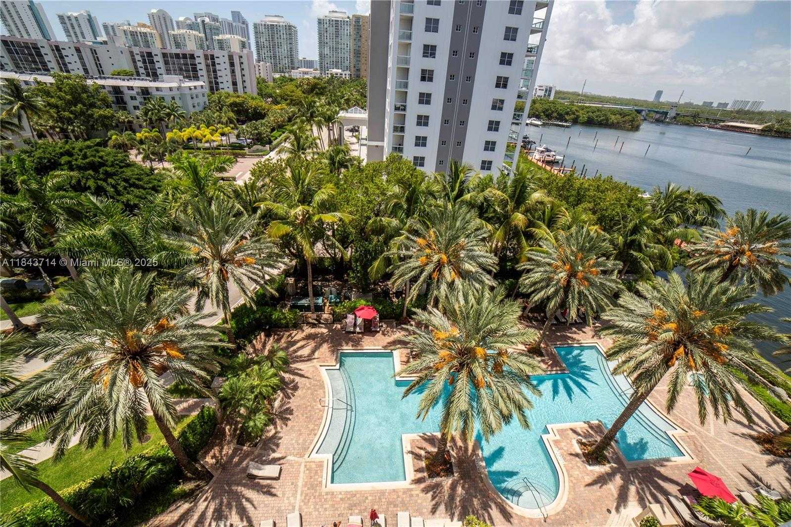 Small Image of 17100 NORTH BAY RD #1802, Sunny Isles Beach Number 40