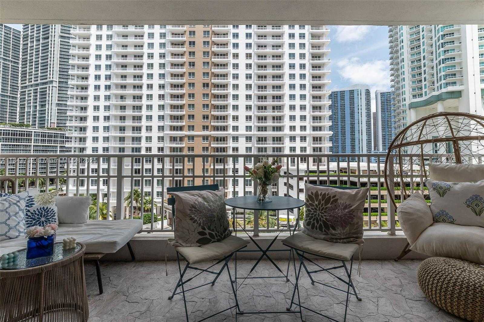 Small Image of 701 BRICKELL KEY BLVD #808, Miami Number 13