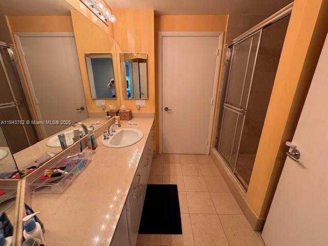 Small Image of 21150 POINT PL #406, Aventura Number 11